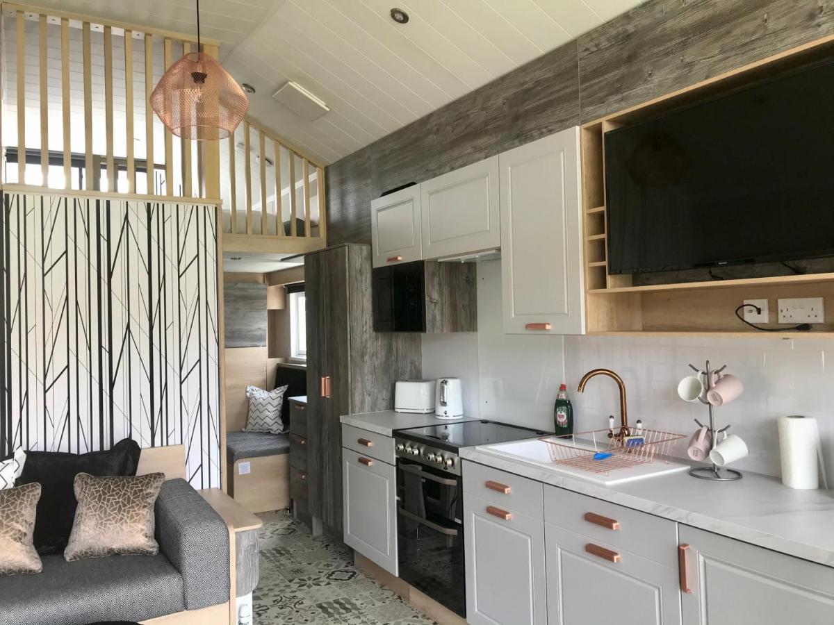Caledonian Lodges 3 Инвернесс Экстерьер фото